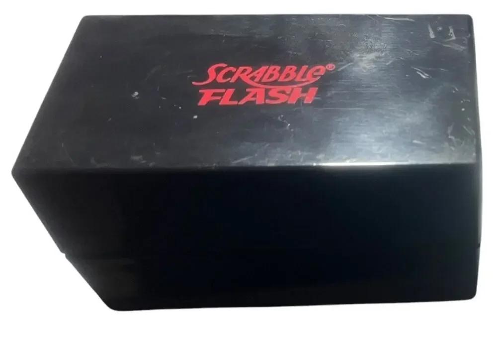 HASBRO Scrabble Flash 2010 Electronic Game & Case Word Tiles Needs Batteries